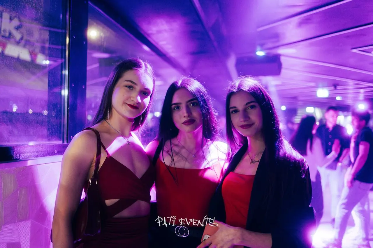 DJ за пультом, Events Pati Paris